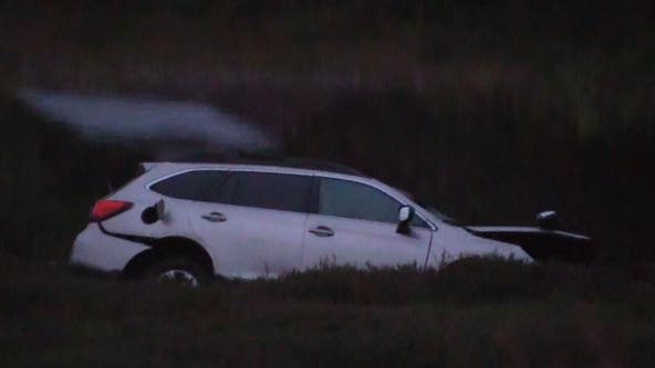 2 killed in Highway 1 crash on Peninsula after Tesla, Subaru submerge in lagoon