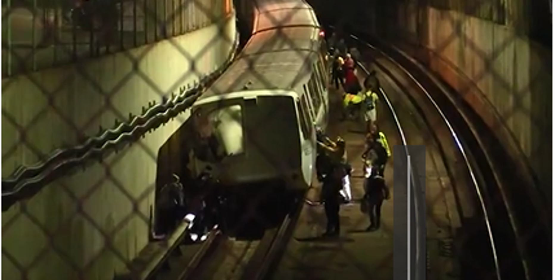 BART train crashes into truck in Oakland; 3 hurt