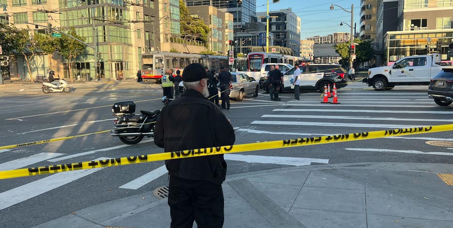 Driver strikes family at SF intersection, kills little girl being pushed in stroller