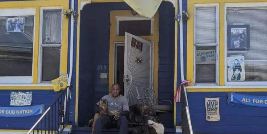Warriors super fan passes away; Oakland animal shelter looking for loving home for his 2 dogs