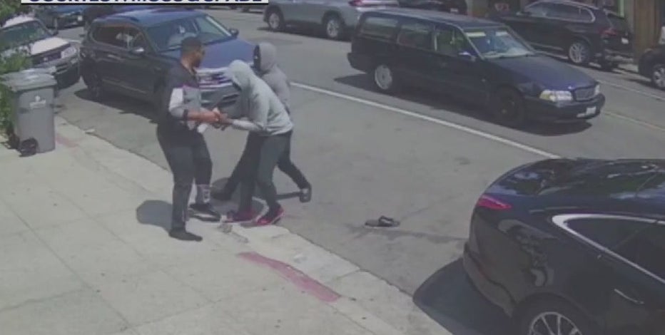 Video: Karate instructors stop attempted carjacking in Oakland