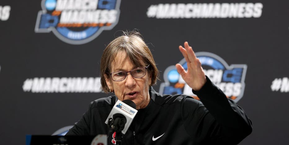 Former players react to retirement of Stanford basketball coach Tara VanDerveer
