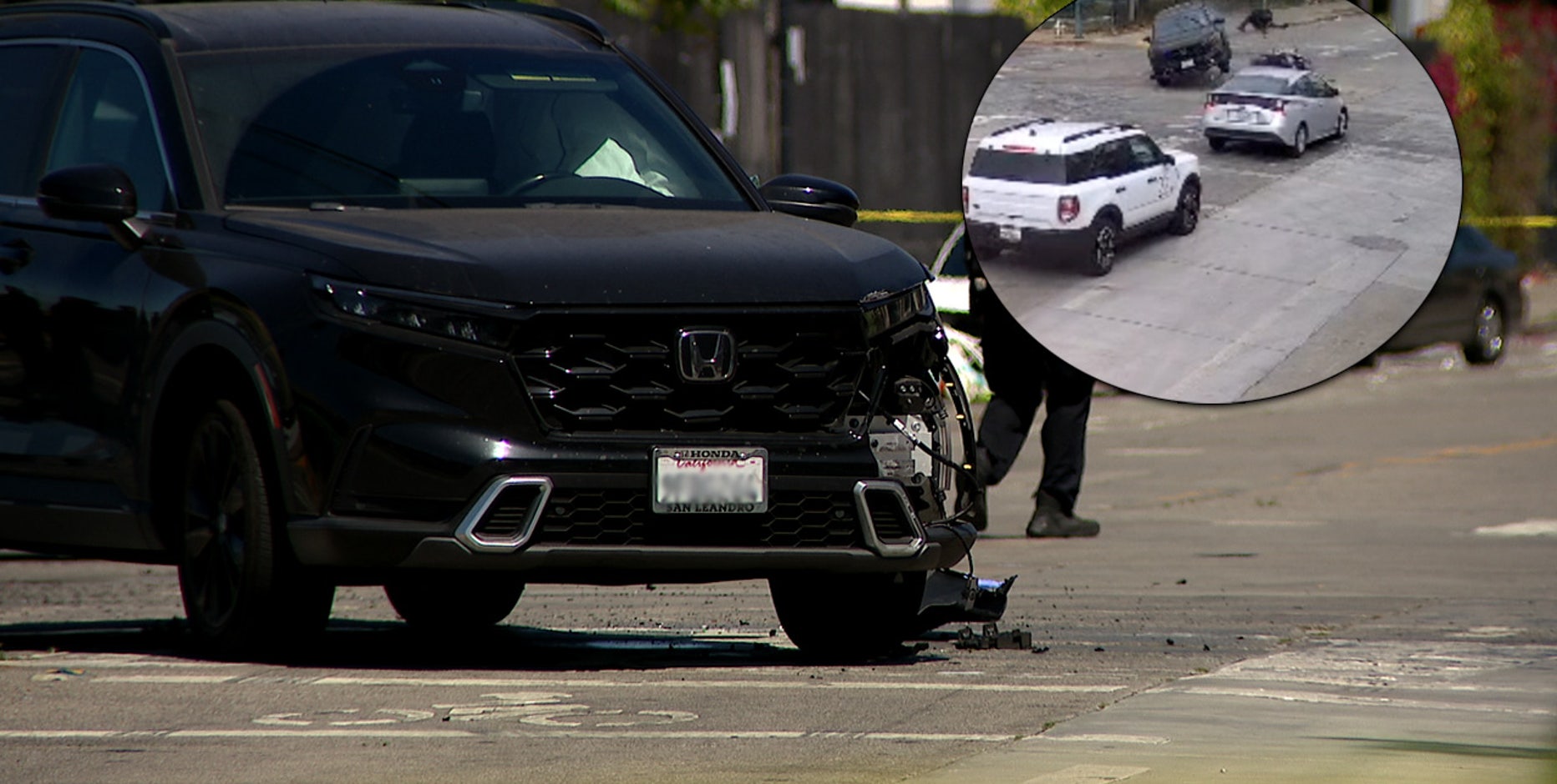 Video shows motorcyclists running red light, slamming into SUV in Oakland