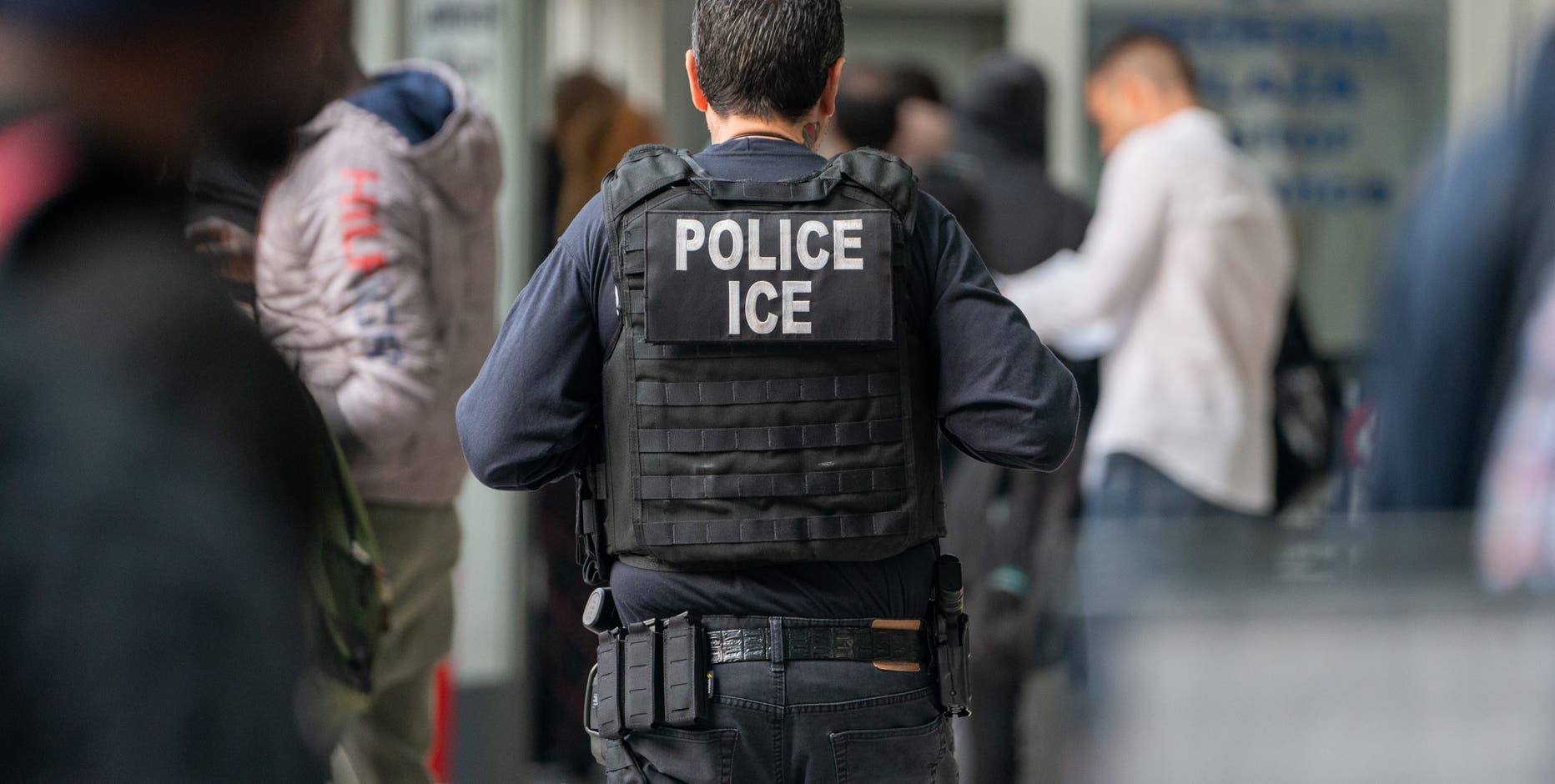 Federal agents deployed to Bay Area: What to know if ICE shows up at your door