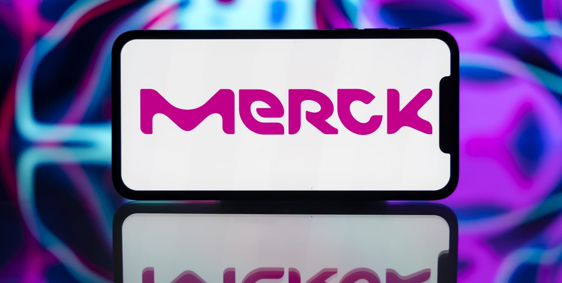 Trump announces deal to cut IVF drug prices in exchange for tariff relief