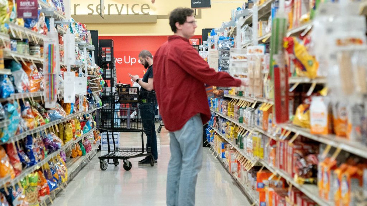 Majority of Americans stressed about grocery costs: Poll