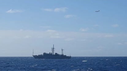 Russian spy ship near Hawaii triggers Coast Guard response