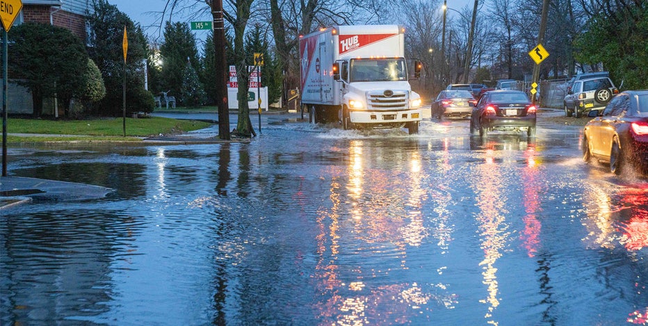 NYC power outage tracker: Thousands in the dark across NY, NJ, CT