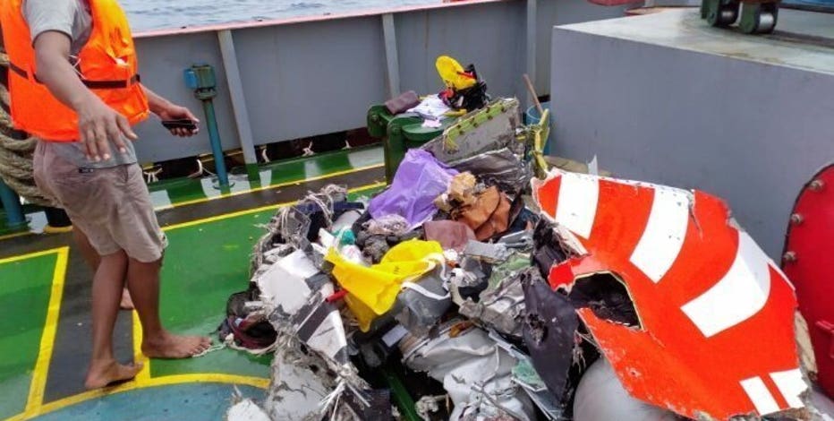 Lion Air crash report points to Boeing, pilots, maintenance