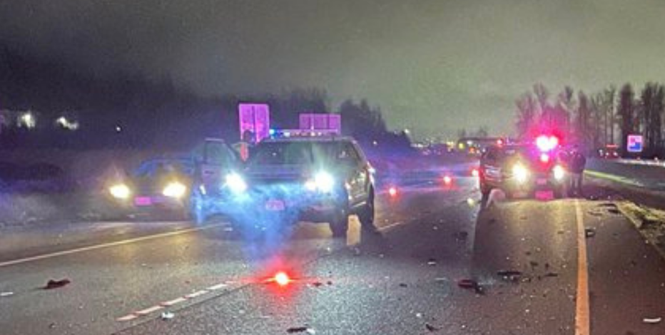 Suspected DUI driver in custody after wrong-way crash on SR-167 in Sumner