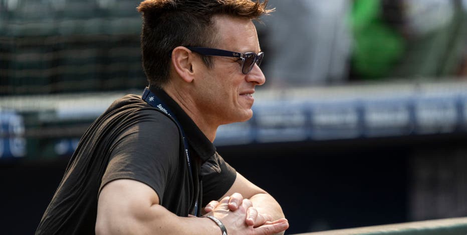 Jerry Dipoto: Mariners intent on adding at least one bat to lineup