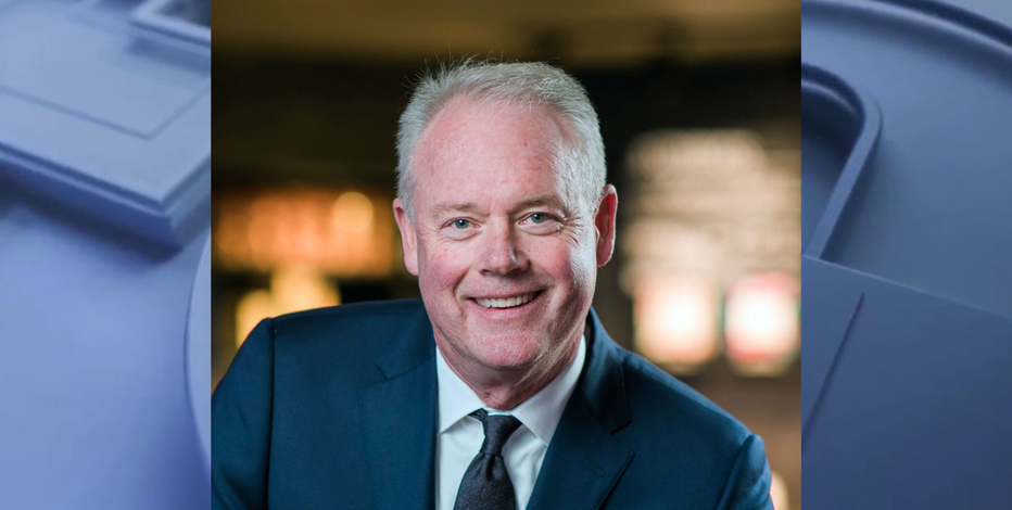 Starbucks CEO Kevin Johnson to retire; founder Howard Schultz to be interim chief