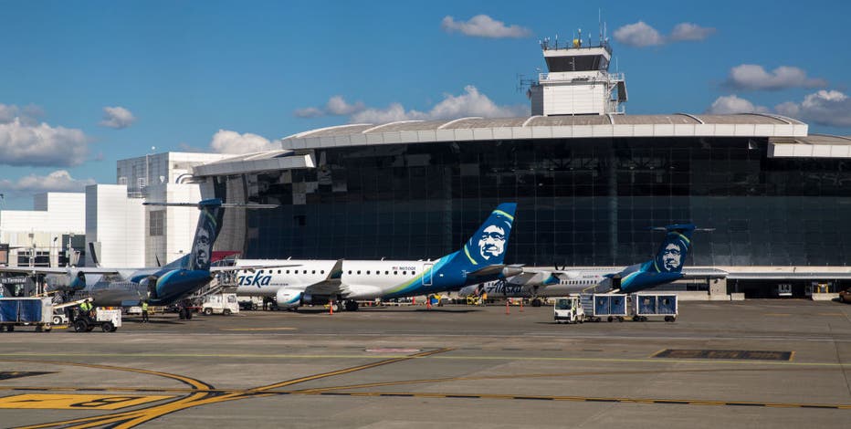 Alaska Airlines cancels flights on Easter holiday, spring break