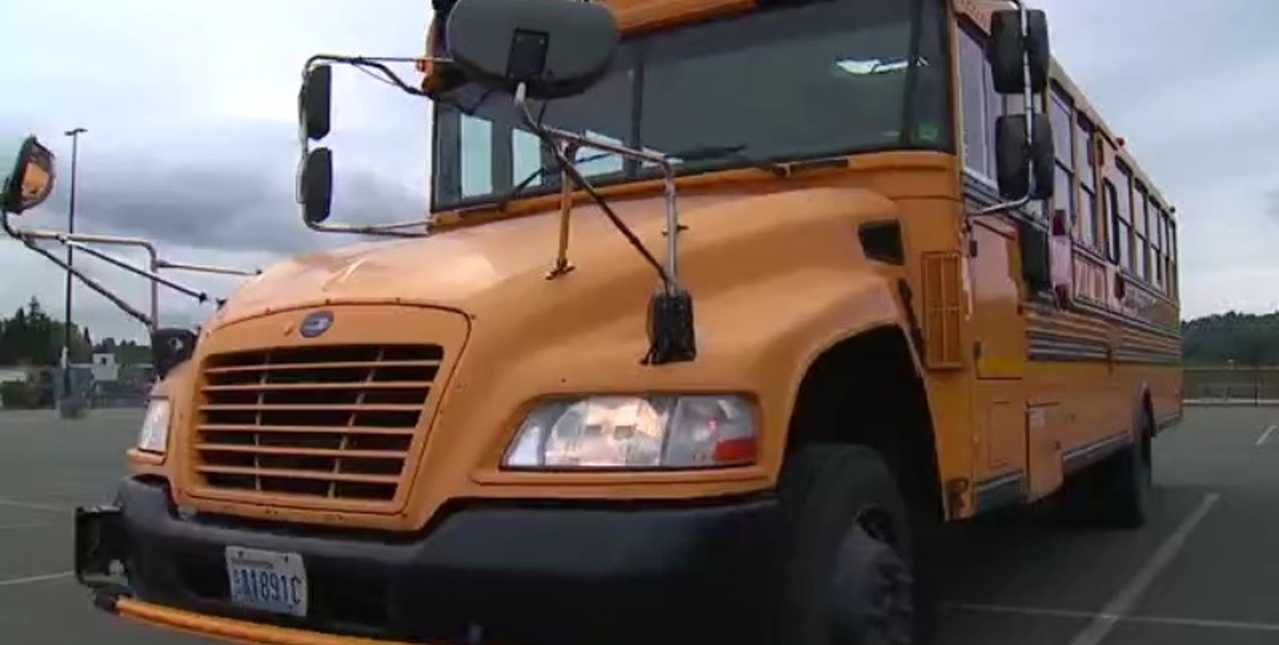 SPS gives Zum bus routes back to First Student; start-up needs more time to build fleet