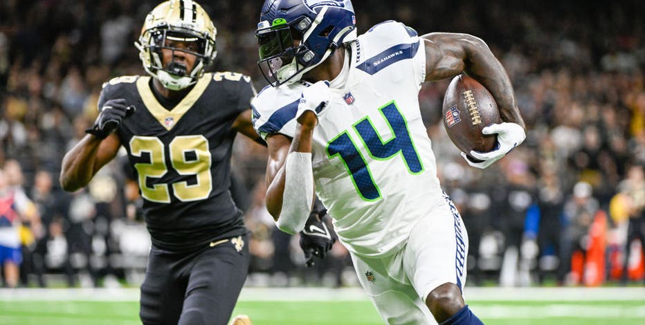 Seahawks WR DK Metcalf ruled out with knee injury against Chargers