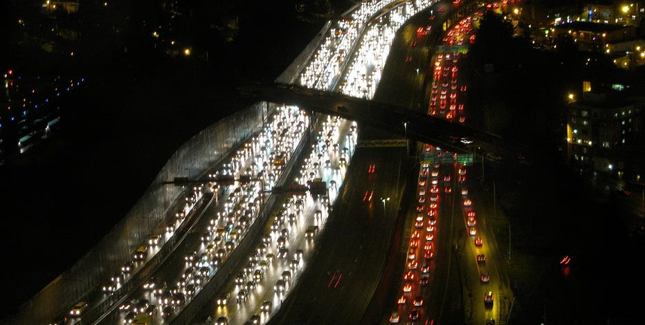Report: 2022 saw most traffic deaths in Washington since 1990