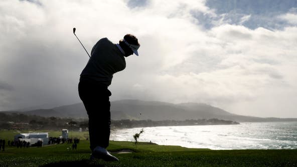 Caddie collapses, administered CPR during second round of Pebble Beach Pro-Am