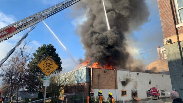 Fire tears through abandoned building in downtown Tacoma