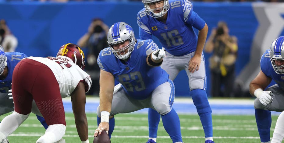 Seahawks reach agreements with QB Drew Lock, G/C Evan Brown
