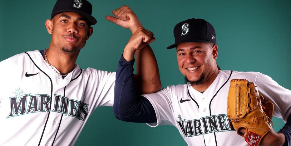 Mariners roster effectively set for Opening Day