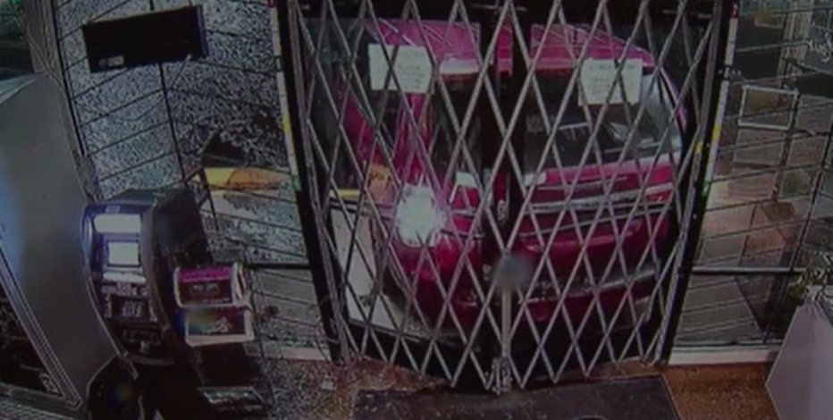 VIDEO: Distinct red van may have been used in multiple break-ins in Seattle, Edmonds
