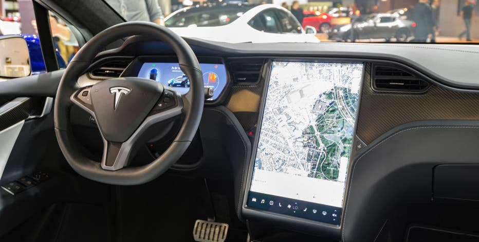 Tesla autopilot probe: Company providing more info to US regulators