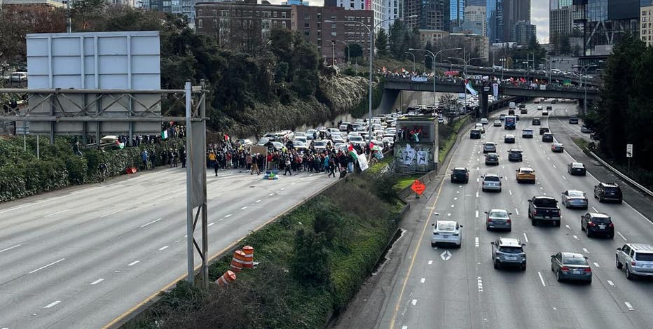 PHOTOS: Protesters block lanes on I-5 in Seattle, calling for ceasefire in Gaza