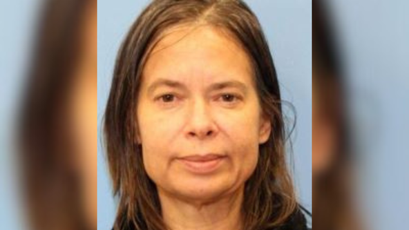 WSP searching for woman who walked away from facility in Marysville