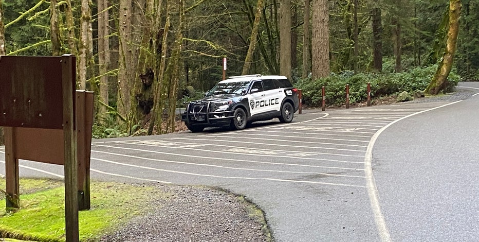 Point Defiance Park stabbing victim saved by man &amp; woman who kicked suspect in the head