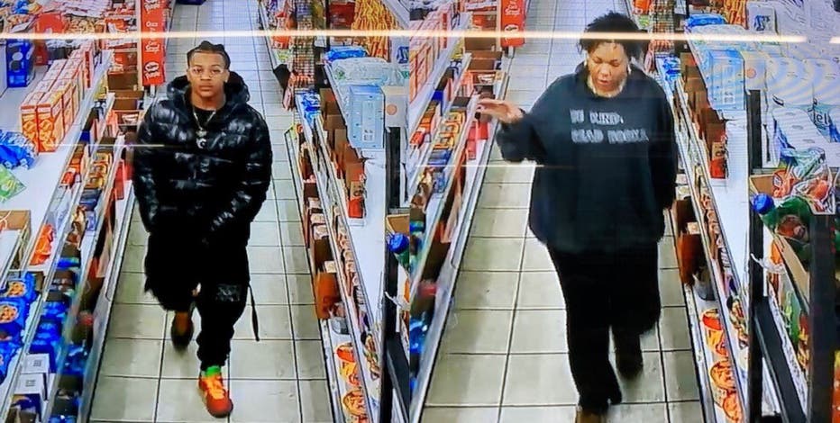 Two suspects in Federal Way shooting sought, police release photos