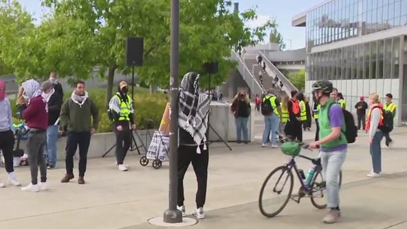 Scuffle breaks out at University of Washington pro-Palestine protest