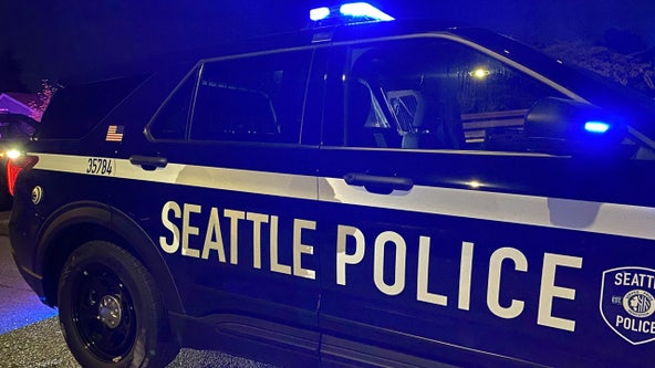 17-year-old shot in South Seattle, police search for suspects