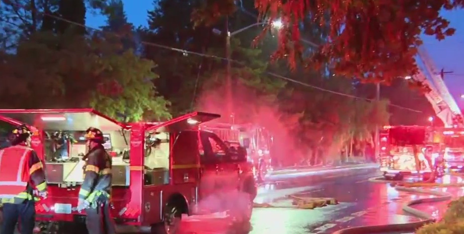 Crews battle vacant building fire in Seattle's Rainier Beach neighborhood