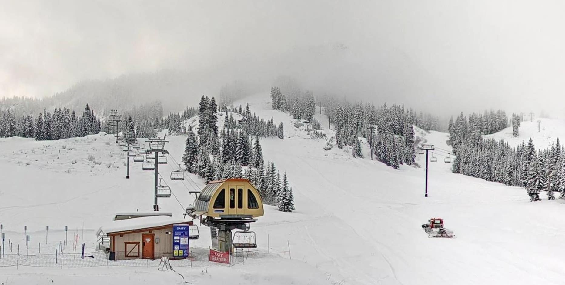 Here's when ski resorts in western WA are planning to open