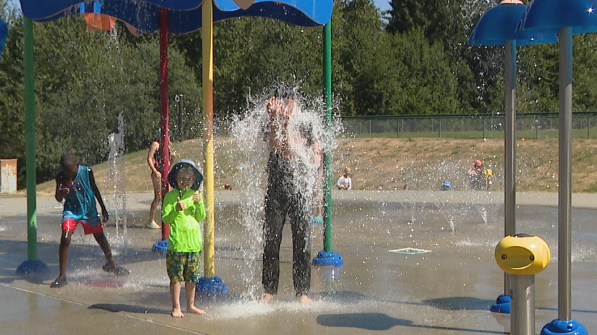 Need to stay cool during Seattle heat wave? Here's what to know