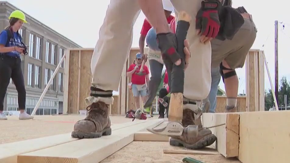 Milwaukee affordable housing grant; Habitat, Wells Fargo partner