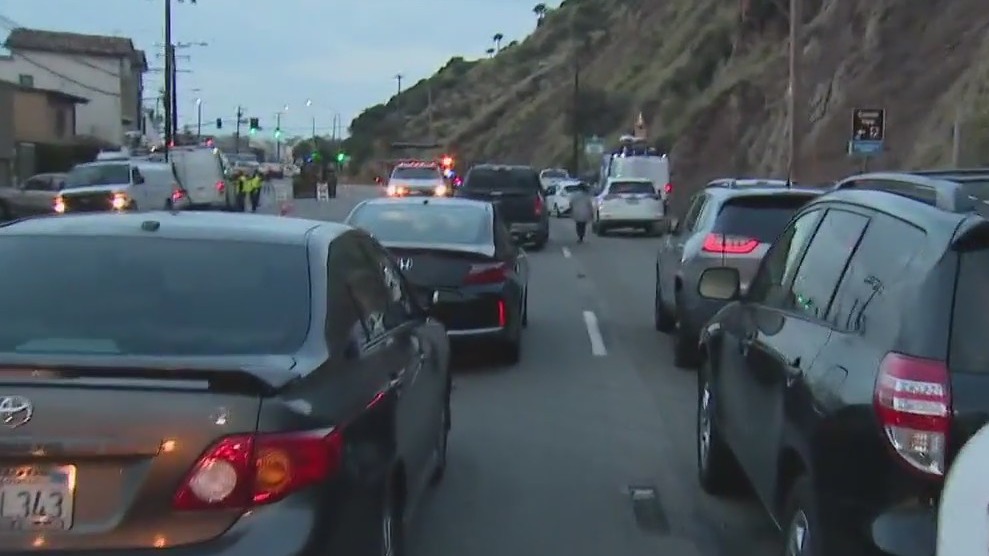 Commuters react to being stuck on PCH