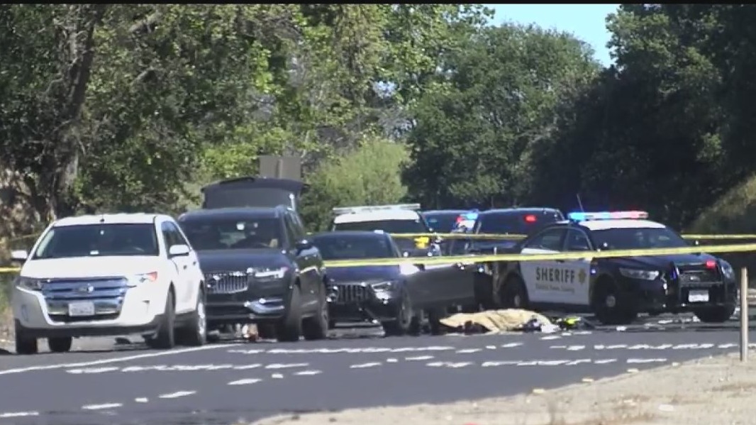 Fatal shooting investigation in unincorporated Lafayette closes roadway