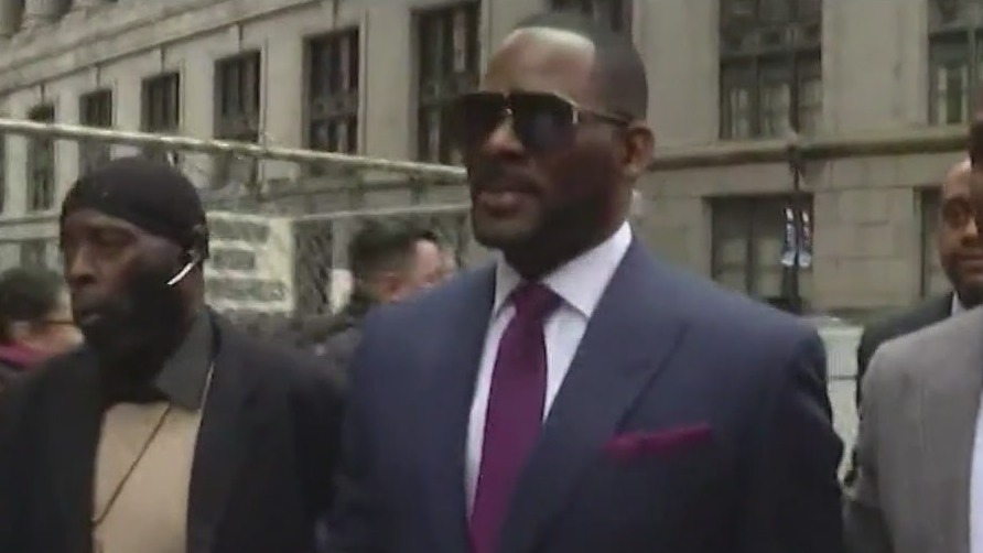 R. Kelly to be sentenced today in Chicago federal court