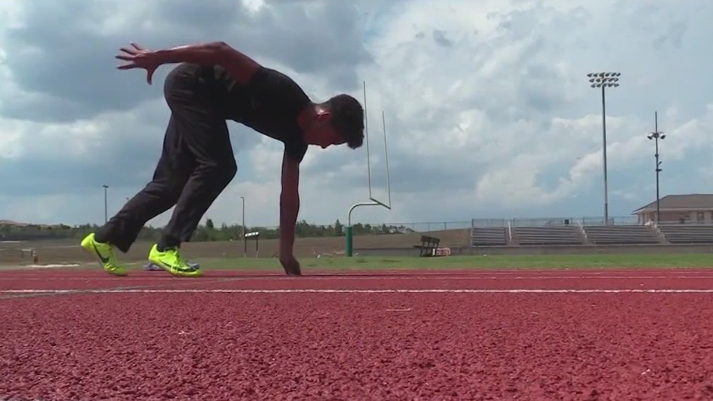 See second-fastest 400-meter hurdler in U.S.