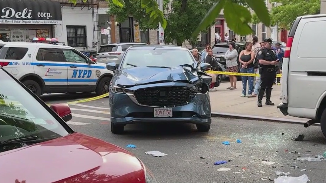 1 dead, 1 injured after Brooklyn hit-and-run crash