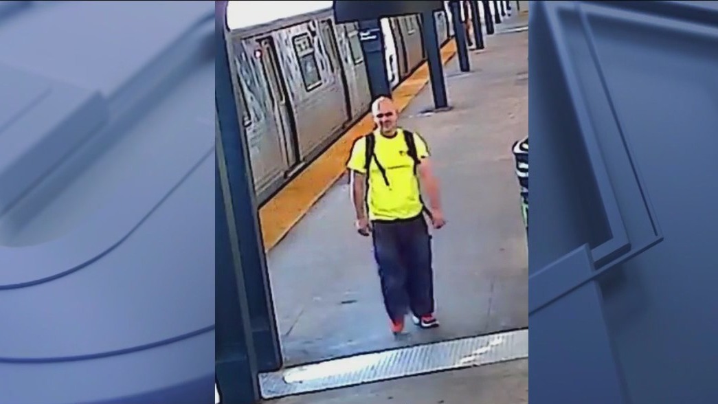 Teen strangled on NYC train