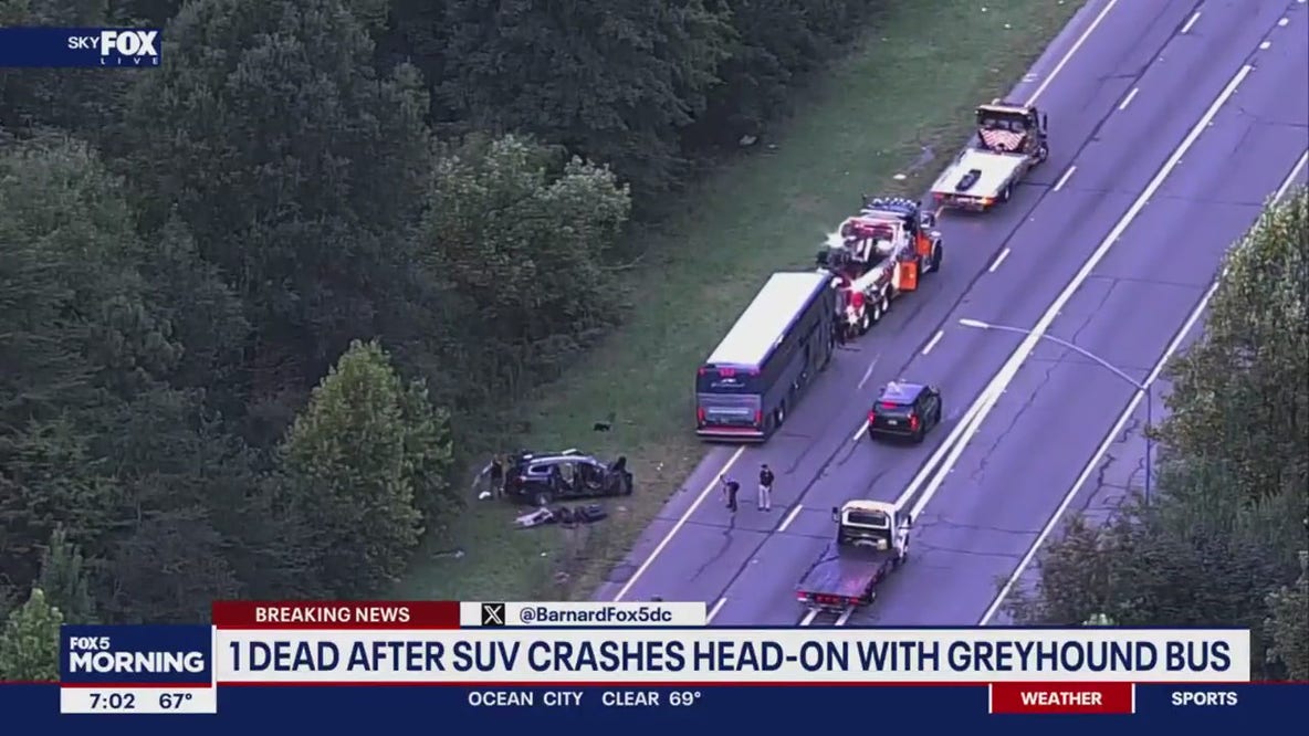 Driver of SUV dead after head-on wrong-way crash with Greyhound bus in Howard County