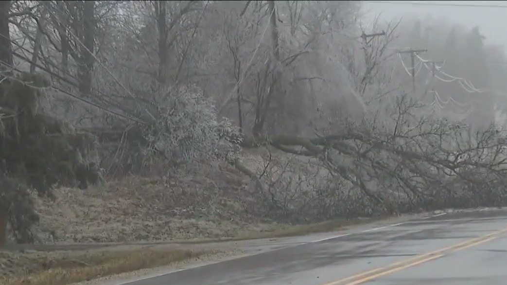 More than 60,000 ComEd customers without power after icy storm knocks down trees, power lines across Chicago area