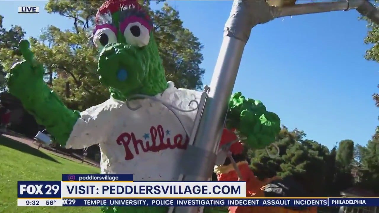 Peddler's Village hosts Scarecrow Festival for fall season