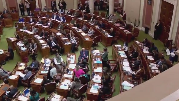 MN lawmakers work to pass bills before deadline