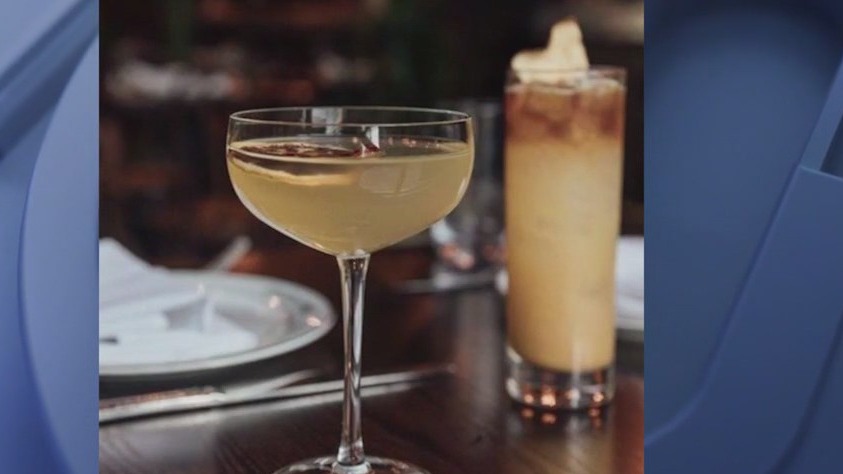 Olio e Più in River North shows us some of their most popular cocktails