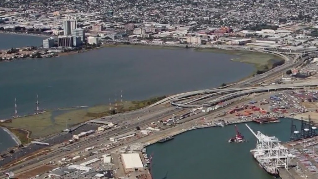 Coal storage and shipments at Oakland waterfront allowed, judge rules