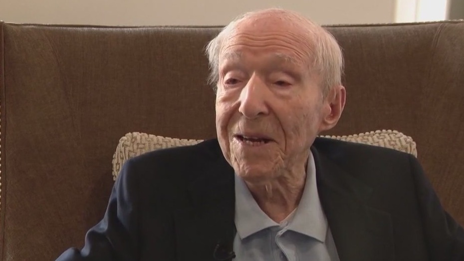 Arizona veteran celebrates 102nd birthday and becomes an author