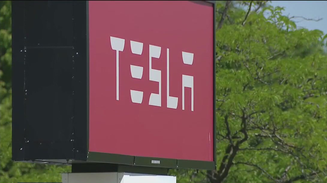 Tesla to pay $1.5 million for improperly disposing hazardous waste at its facilities